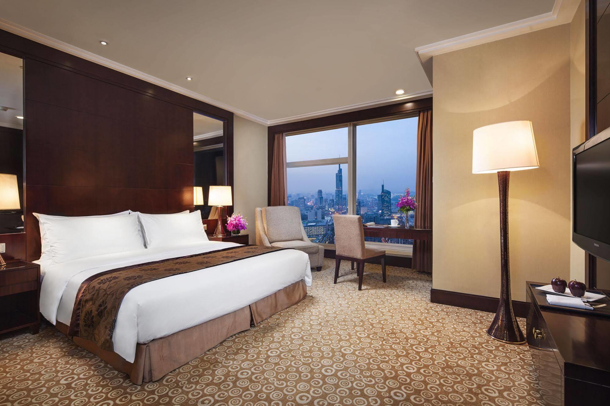 Golden Eagle Summit Hotel Downtown Nanjing  Eksteriør bilde